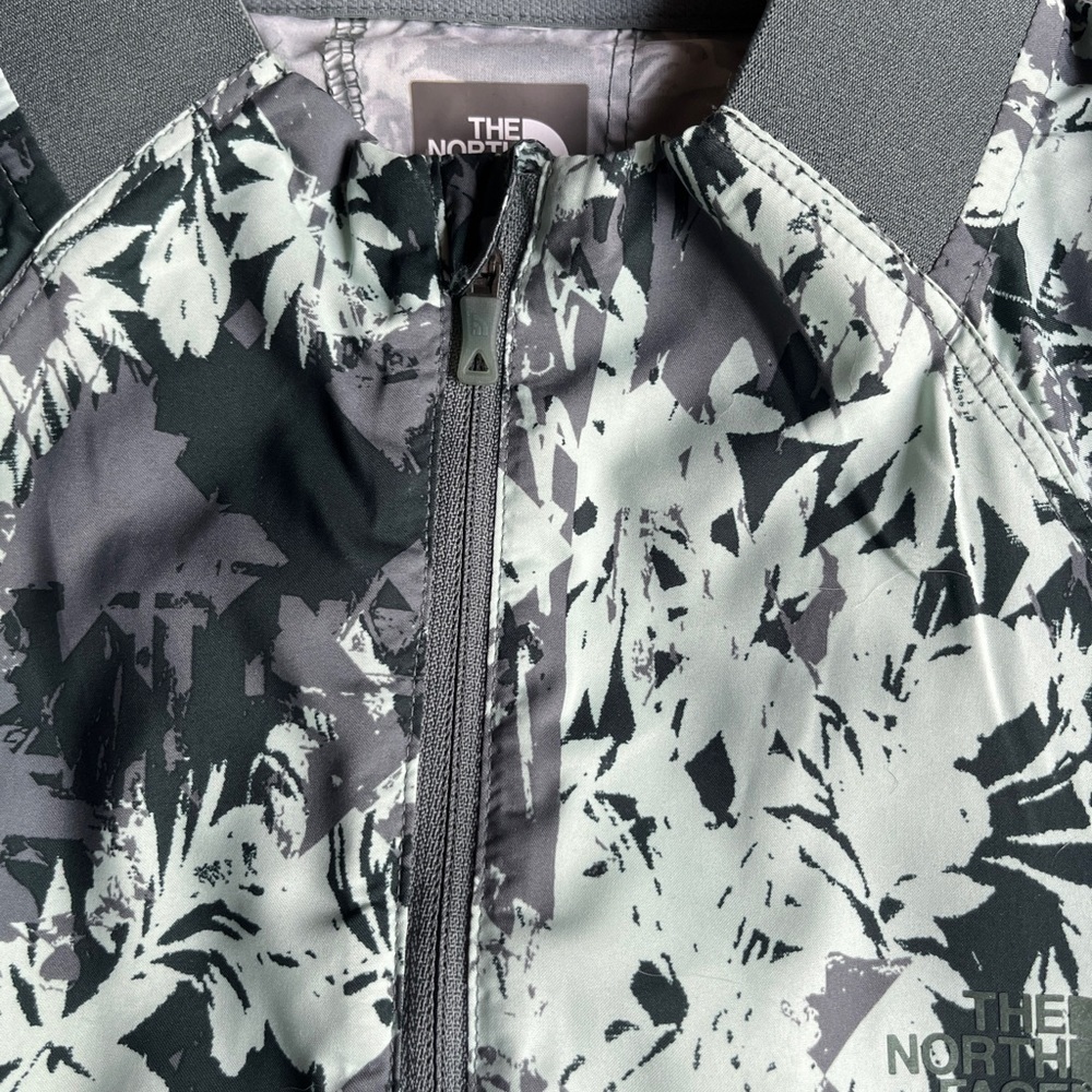 The North Face Rapida Balsam Windbreaker Jacket - Size Medium - Picture 7 of 10